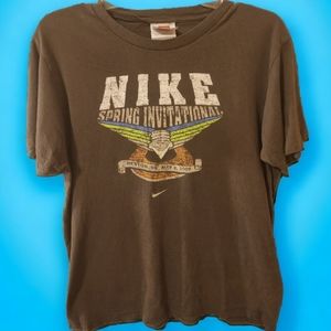Men's Vintage Nike T-shirt